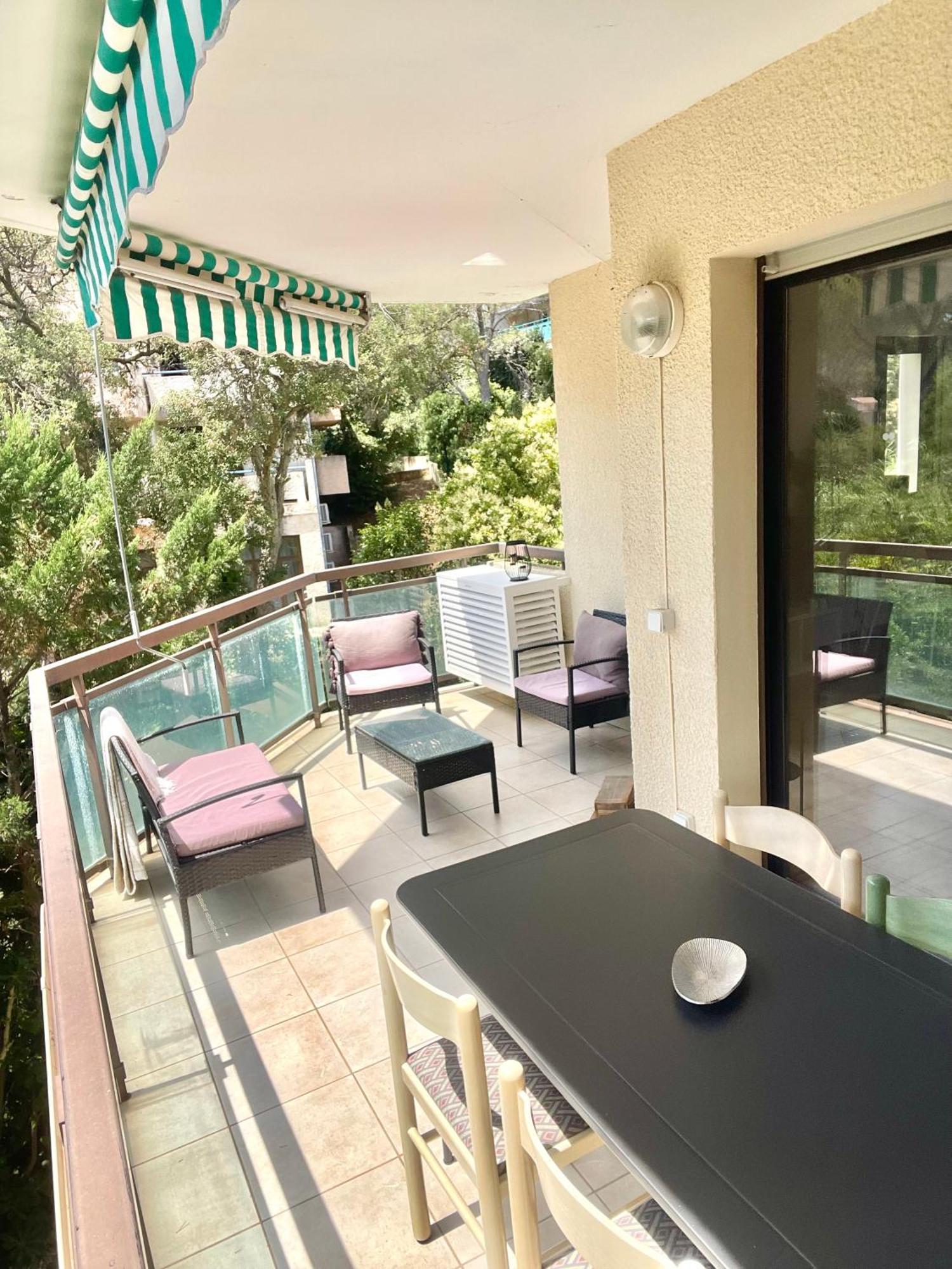 Appartement Plage Et Nature Saint-Raphaël Eksteriør bilde